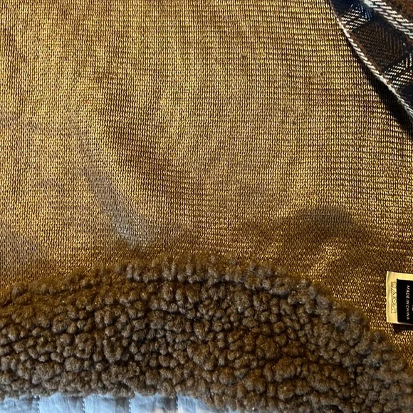 Jacket - Picture 2 of 4